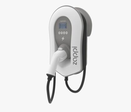 Zappi Wallbox mit Ladesteckdose